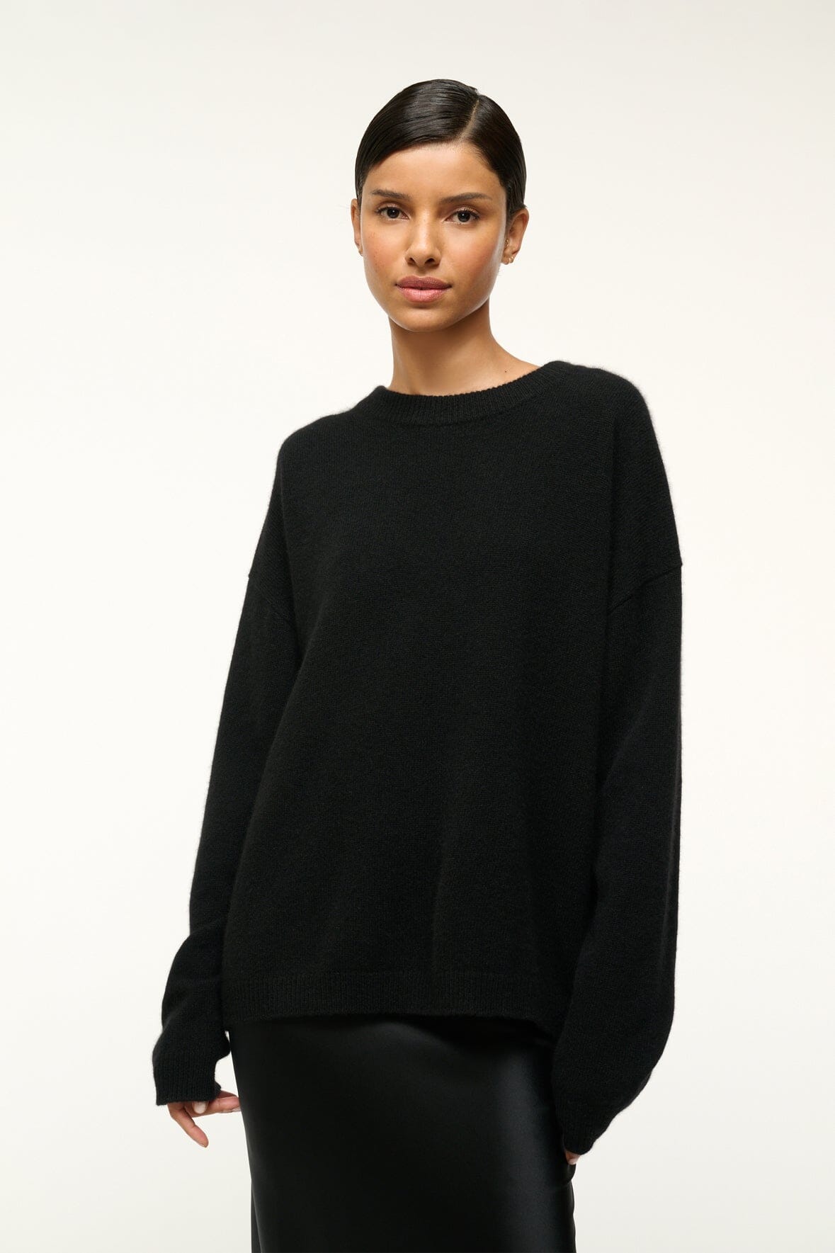 Serrano Cashmere Relaxed Crew | Black — 5