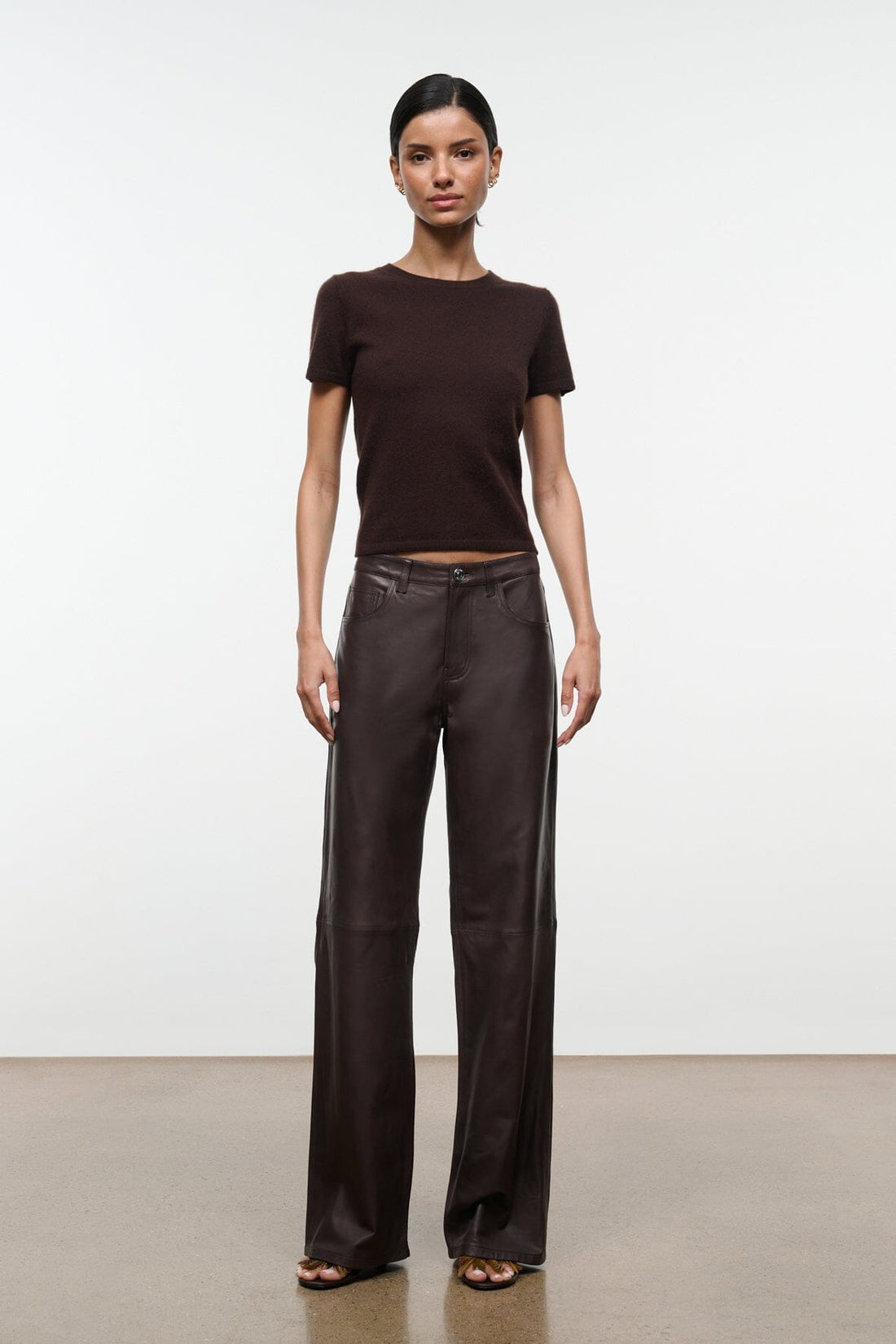 Easy Cashmere Tee | Dark Chocolate — 1