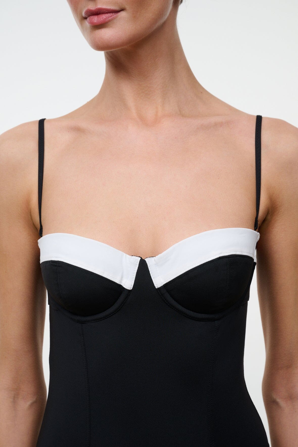 Maeve One Piece | Black White — 4