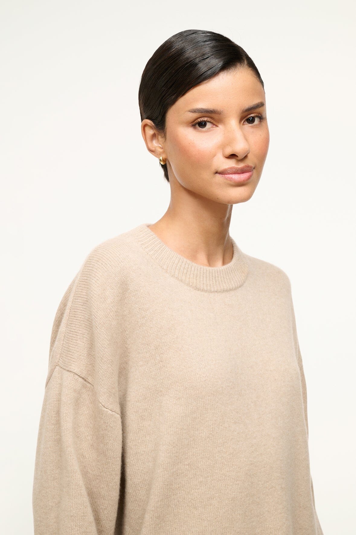 Serrano Cashmere Relaxed Crew | Stone — 5