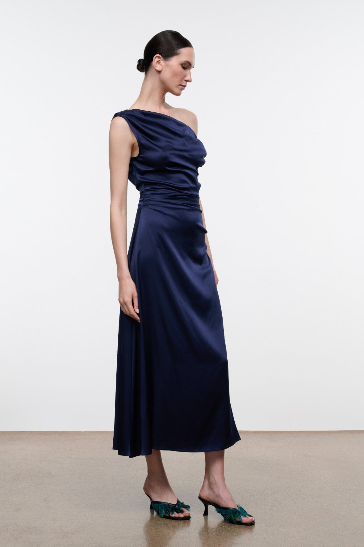 Phare Silk Dress | Navy — 4