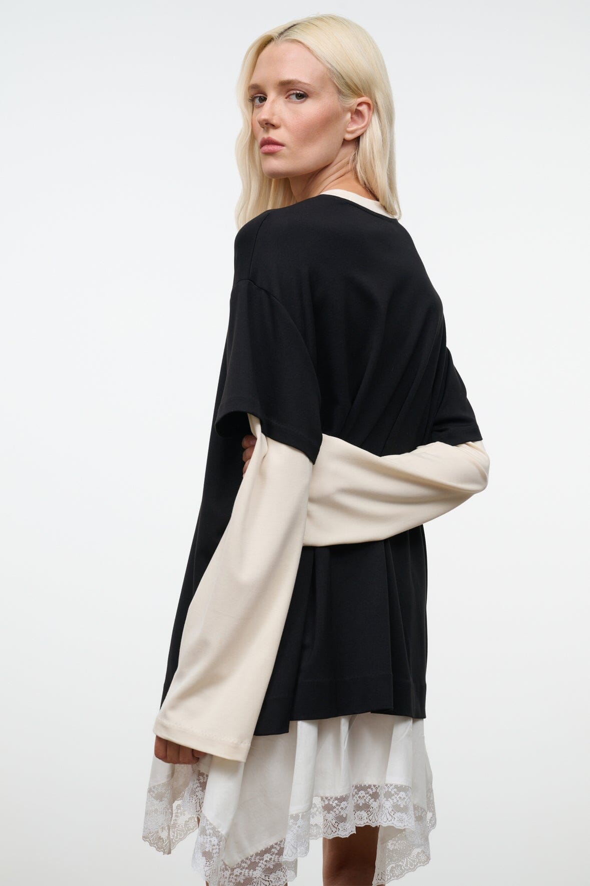 William Tee | Black Ecru — 4