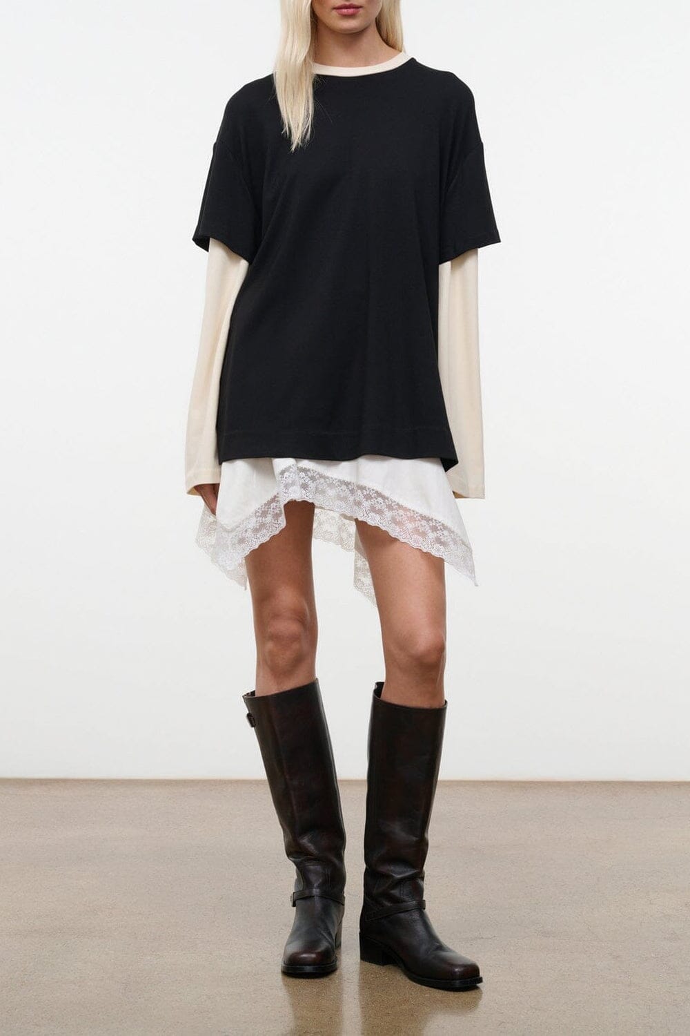 William Tee | Black Ecru — 1