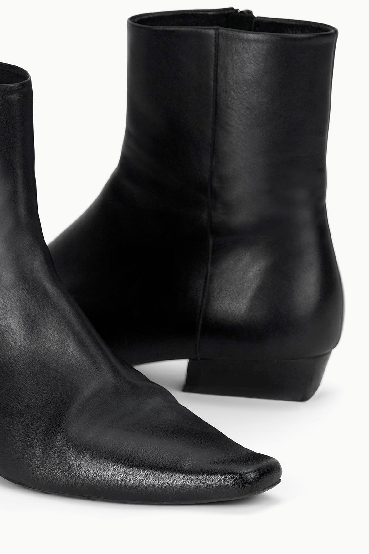 Wally Flat Ankle Boot | Black — 7