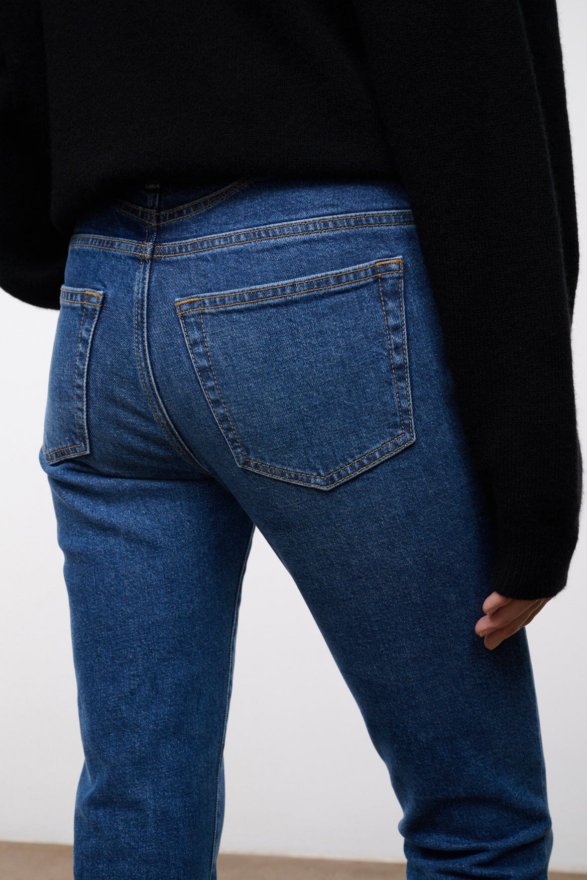 Kyle Stretch Flare Jean | Stone Blue — 8