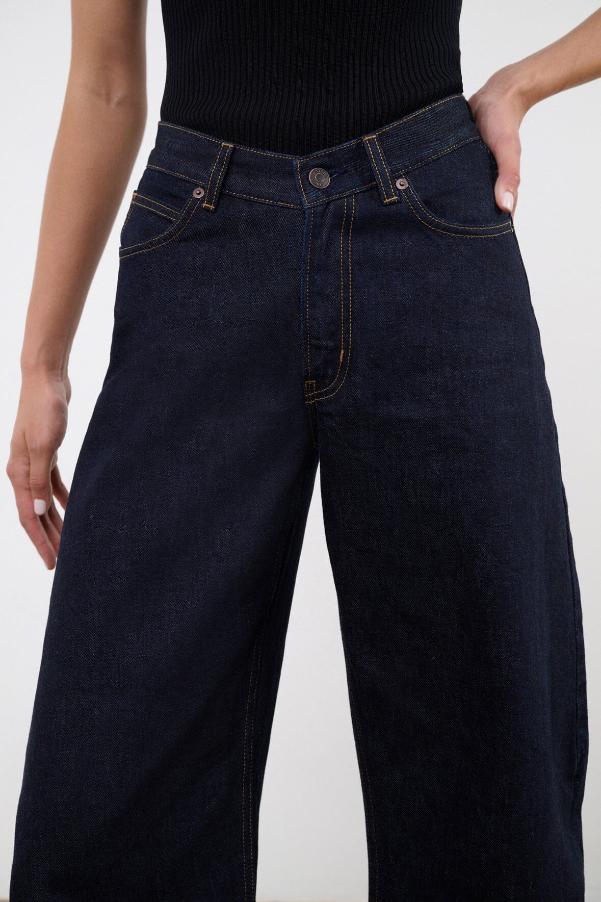Jackson Barrel Jean | Indigo — 4