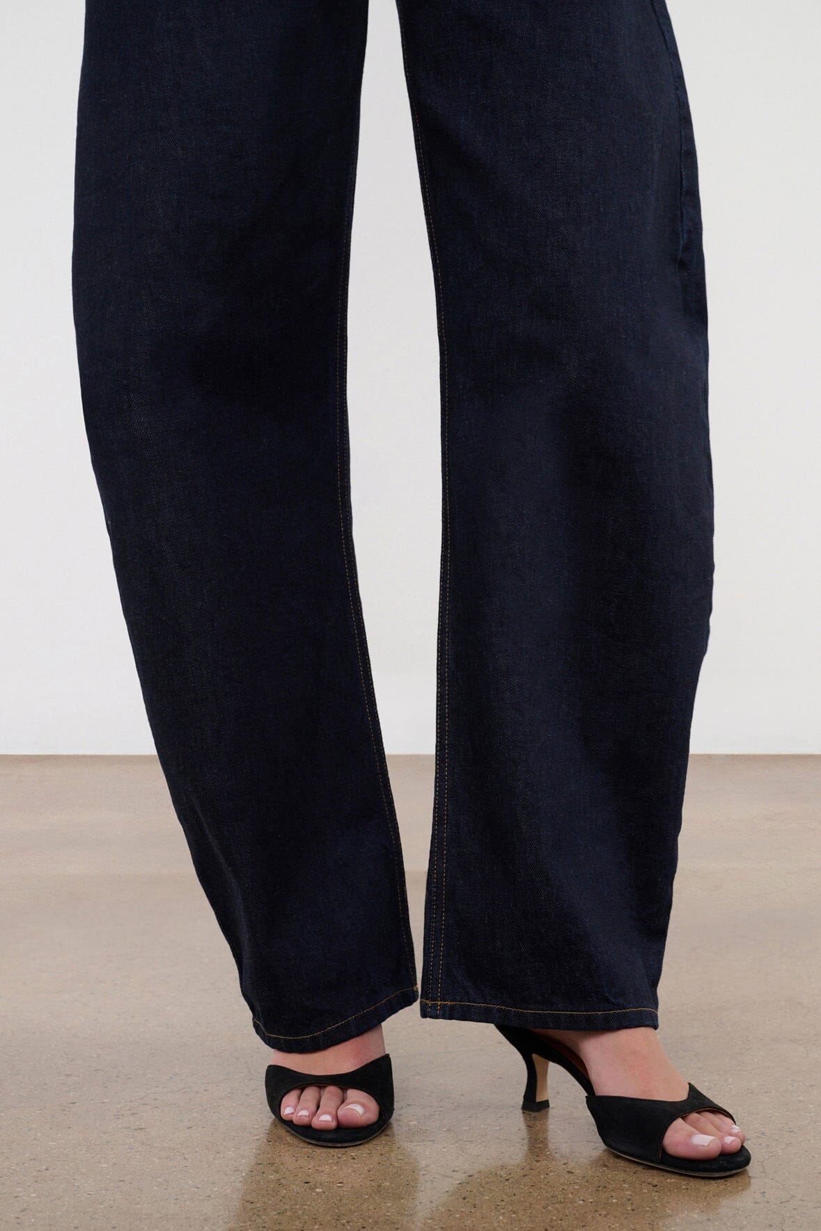 Jackson Barrel Jean | Indigo — 5