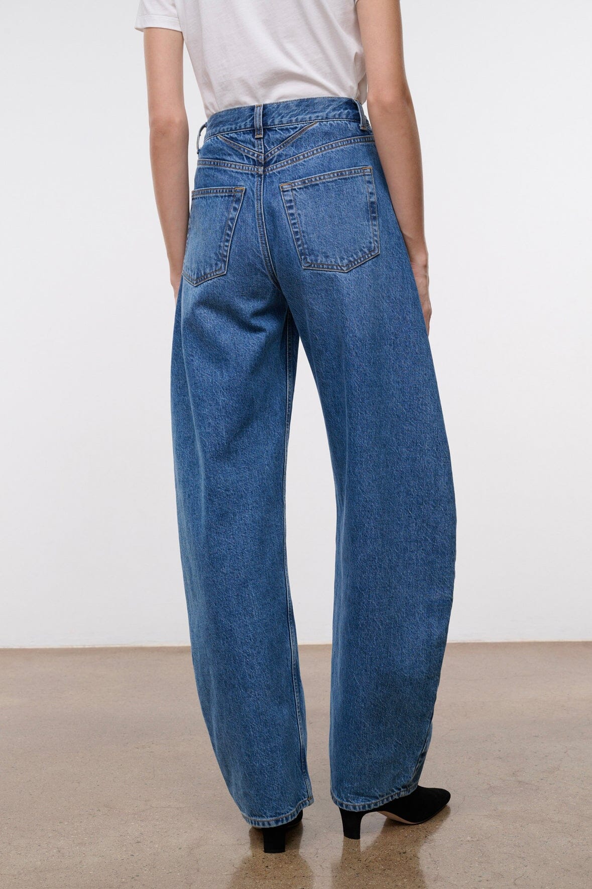 Jackson Barrel Jean | Vintage Wash — 10