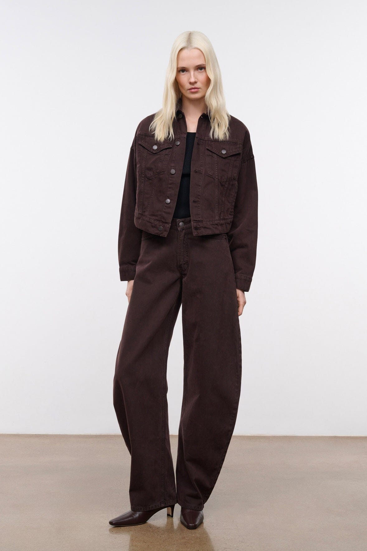 Jackson Barrel Jean | Earth — 2