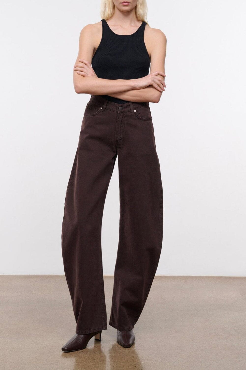 Jackson Barrel Jean | Earth — 1