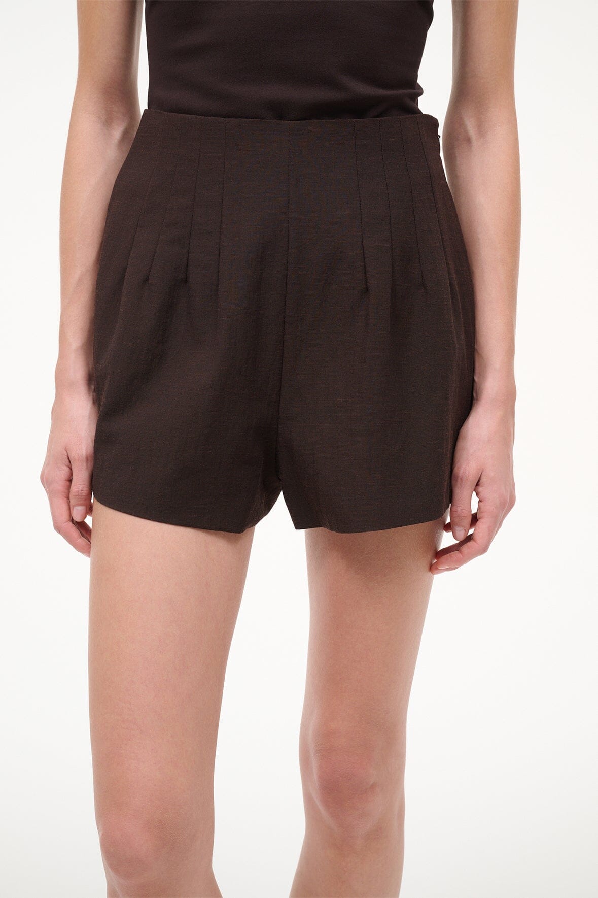 Magpie Short | Earth — 2