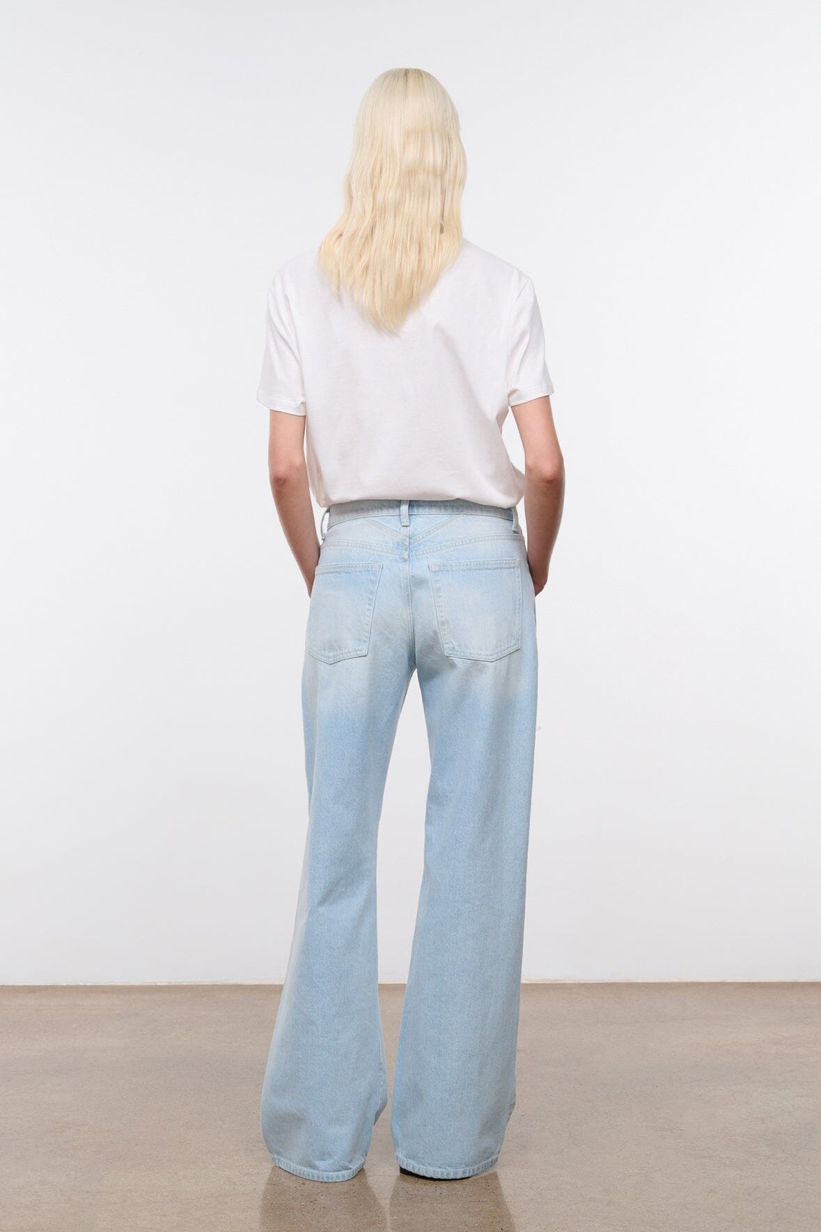 Gus Distressed Relaxed Jean | Salt Wash — 8