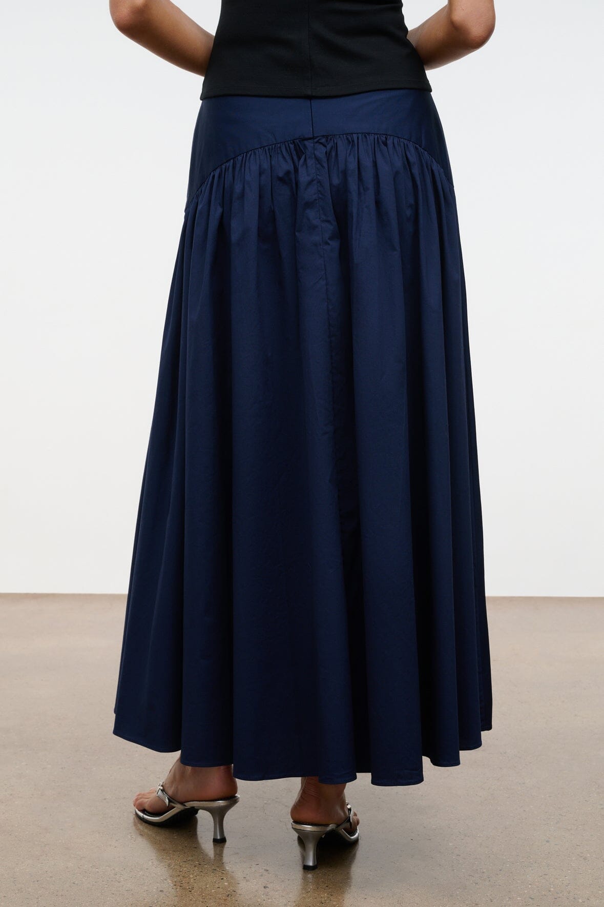 Procida Skirt | Navy — 4