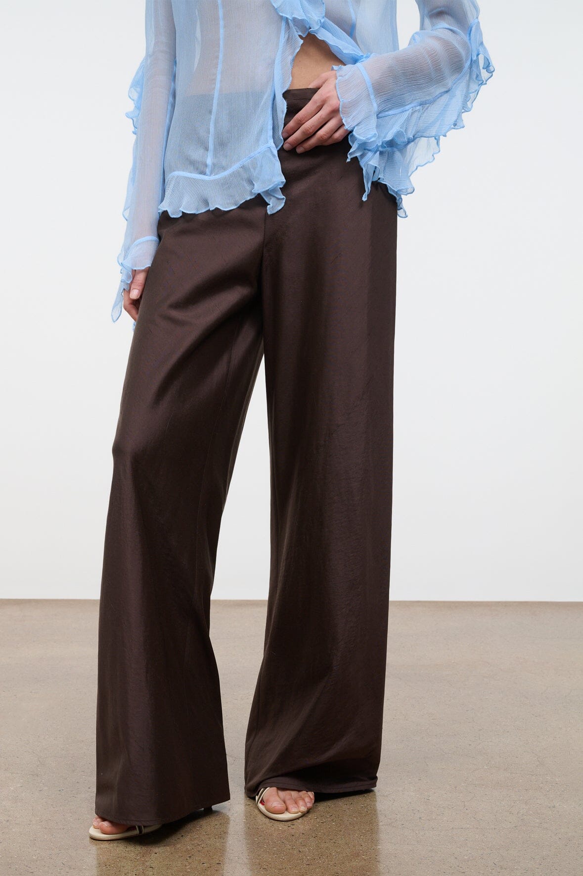 Stroll Silk Dupioni Pant | Earth — 2