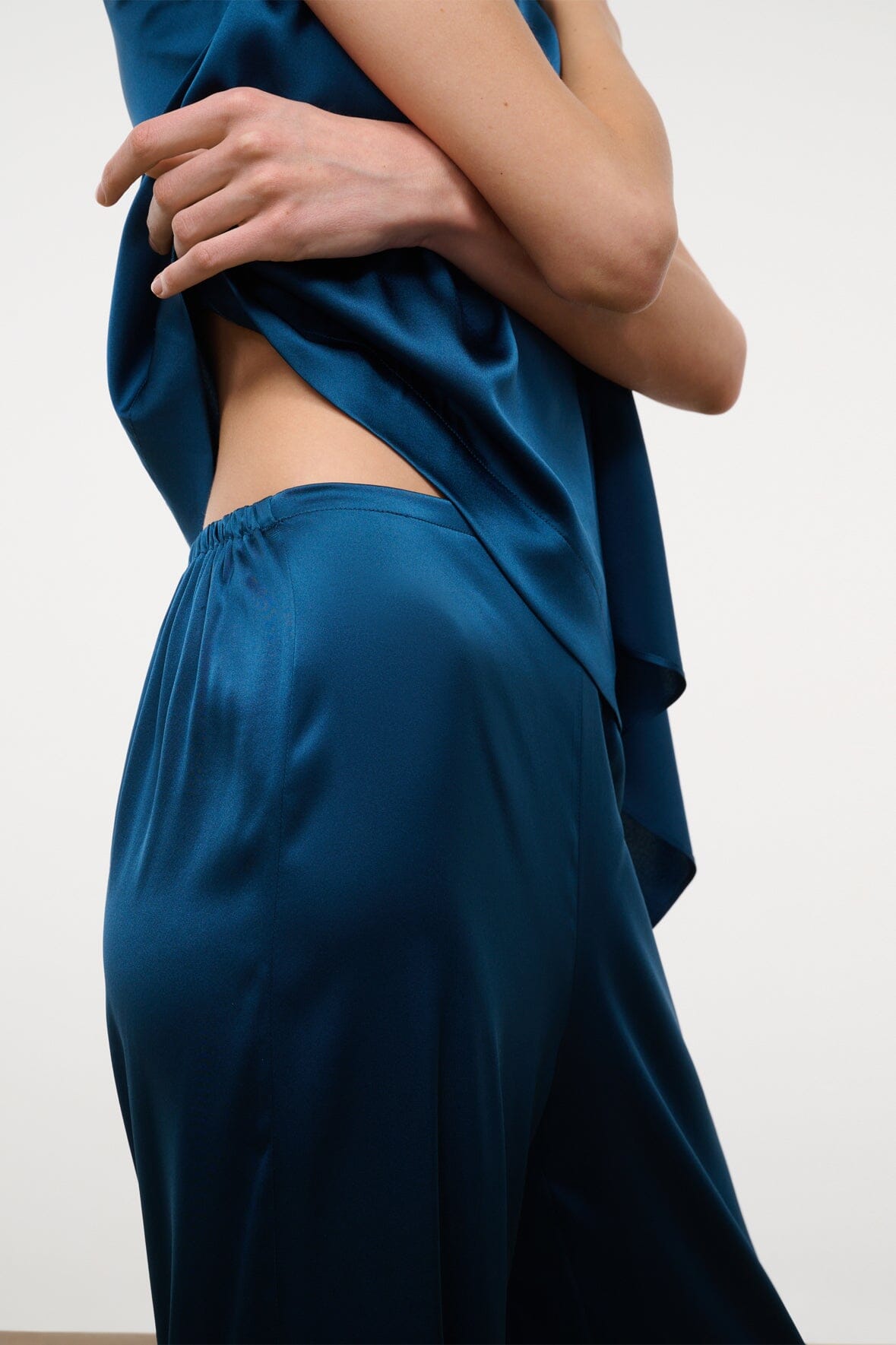 Stroll Silk Pant | Harbor — 5
