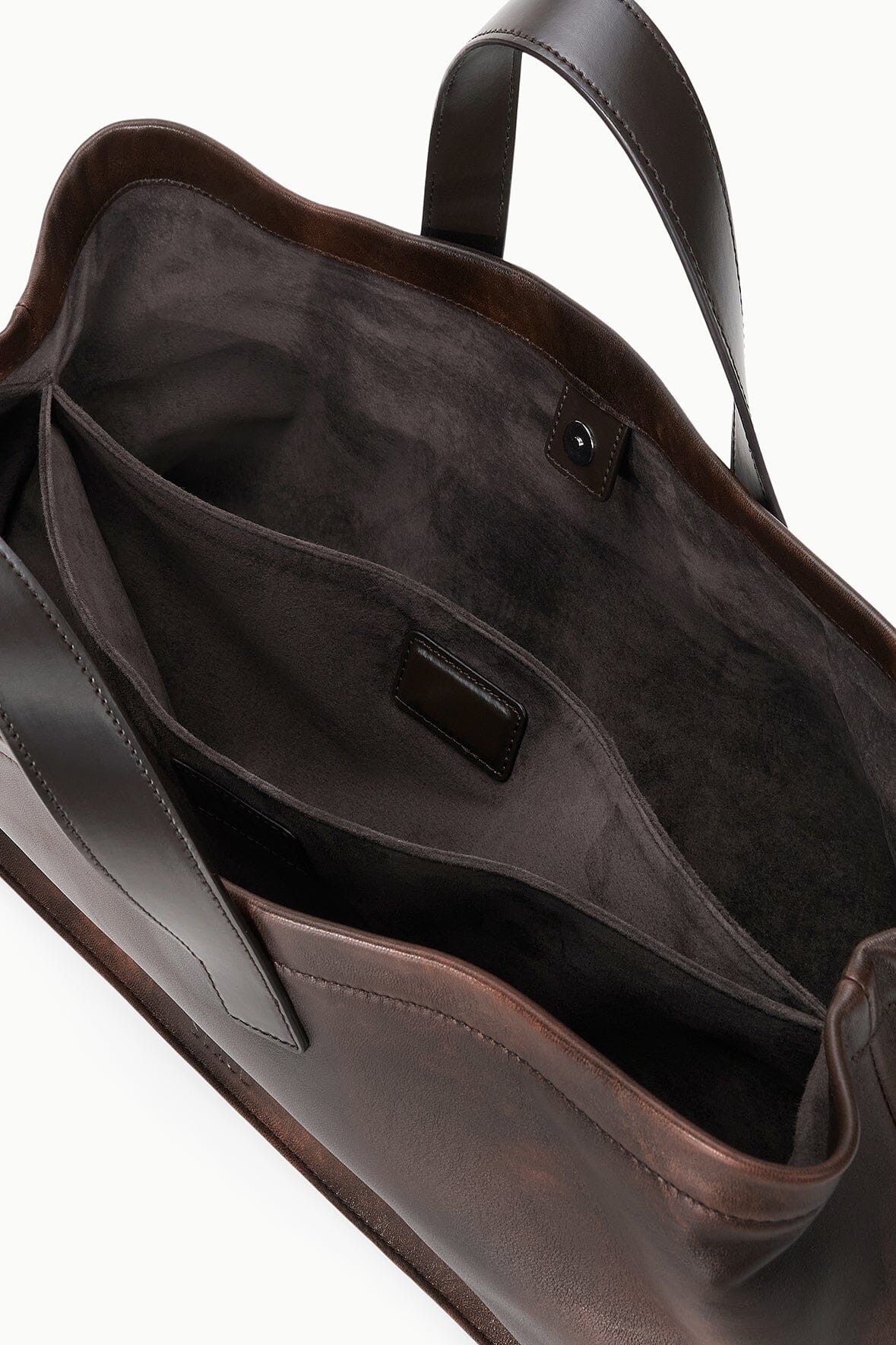Port Tote | Espresso Distressed — 4
