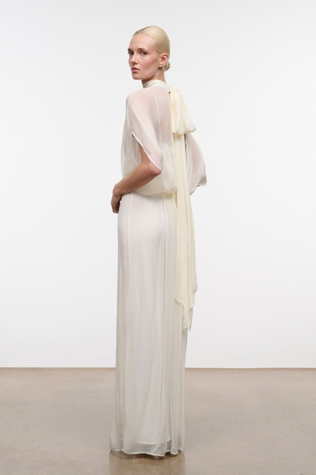 Viviana Dress | Ivory — 1