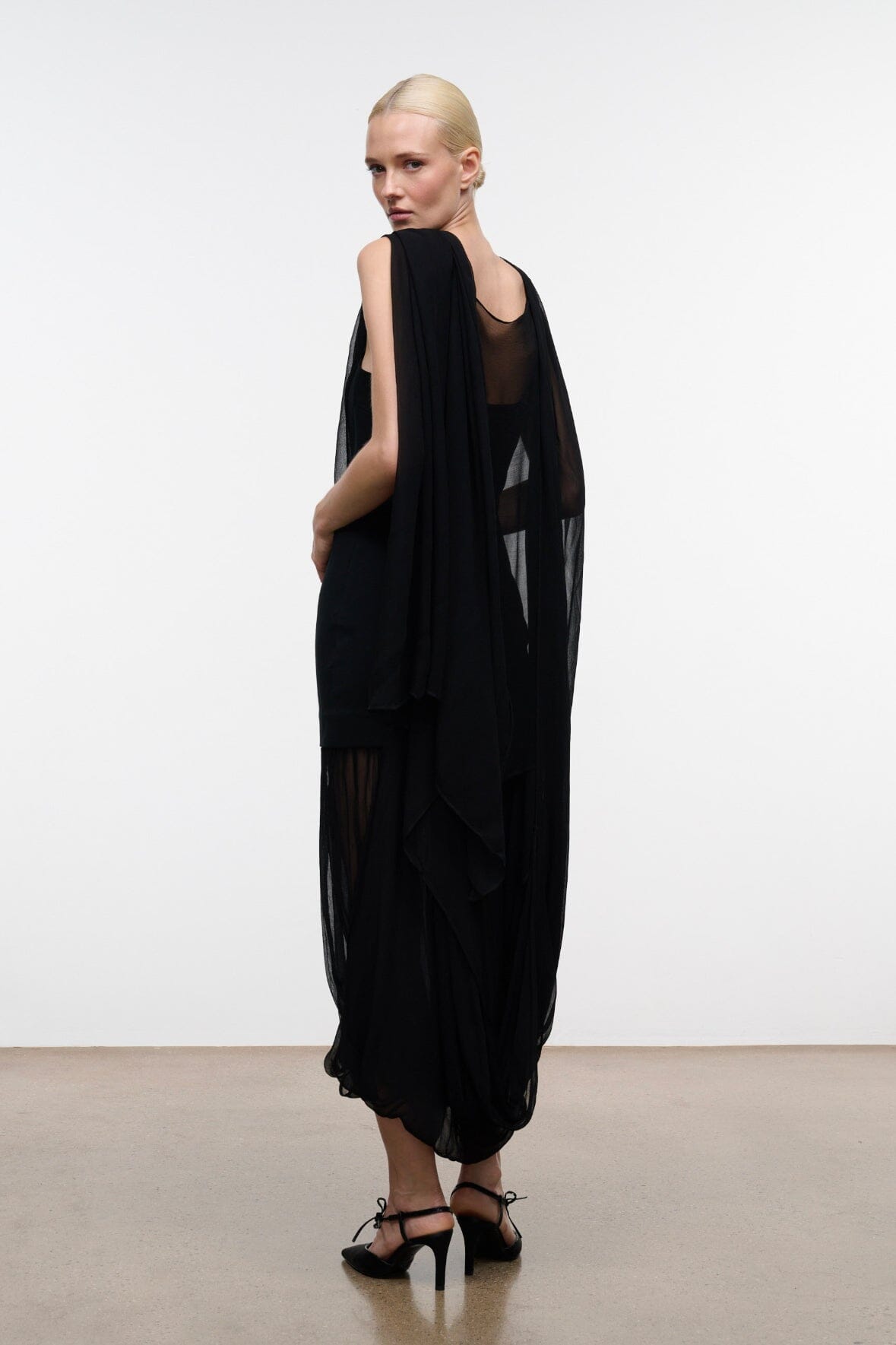 Viona Dress | Black — 3
