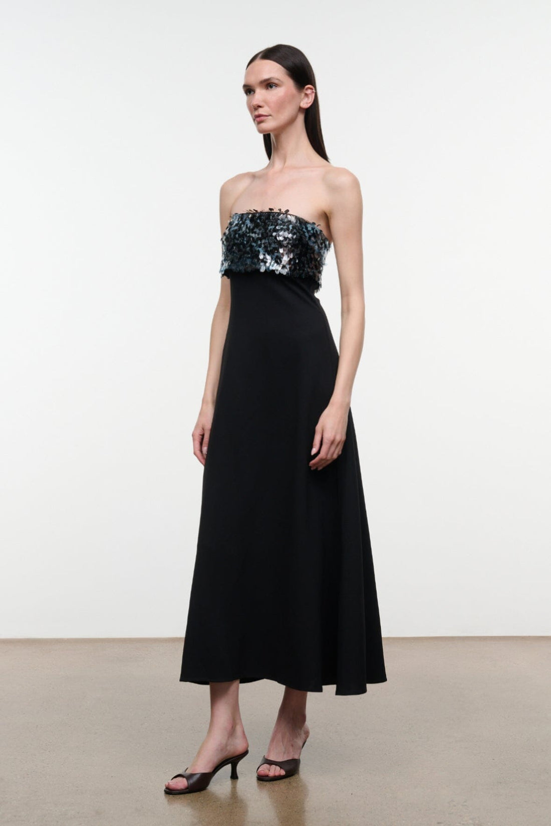 Phoenix Dress | Black Night Spark — 1
