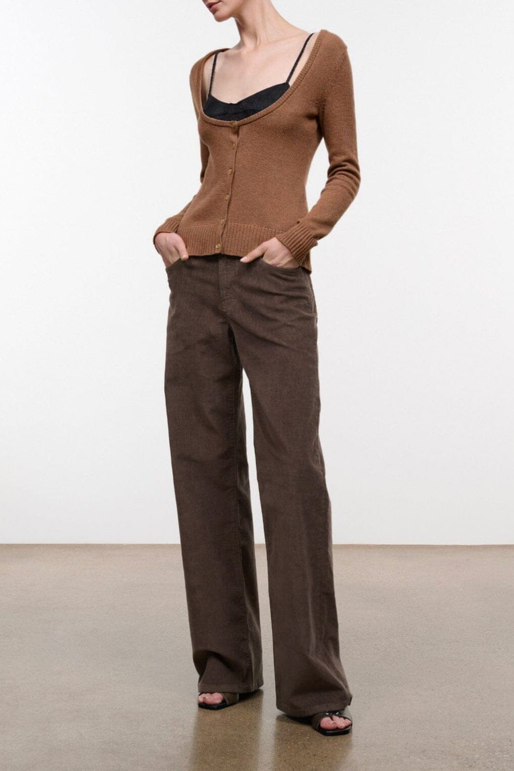 Natasha Cashmere Sweater | Cigar — 2