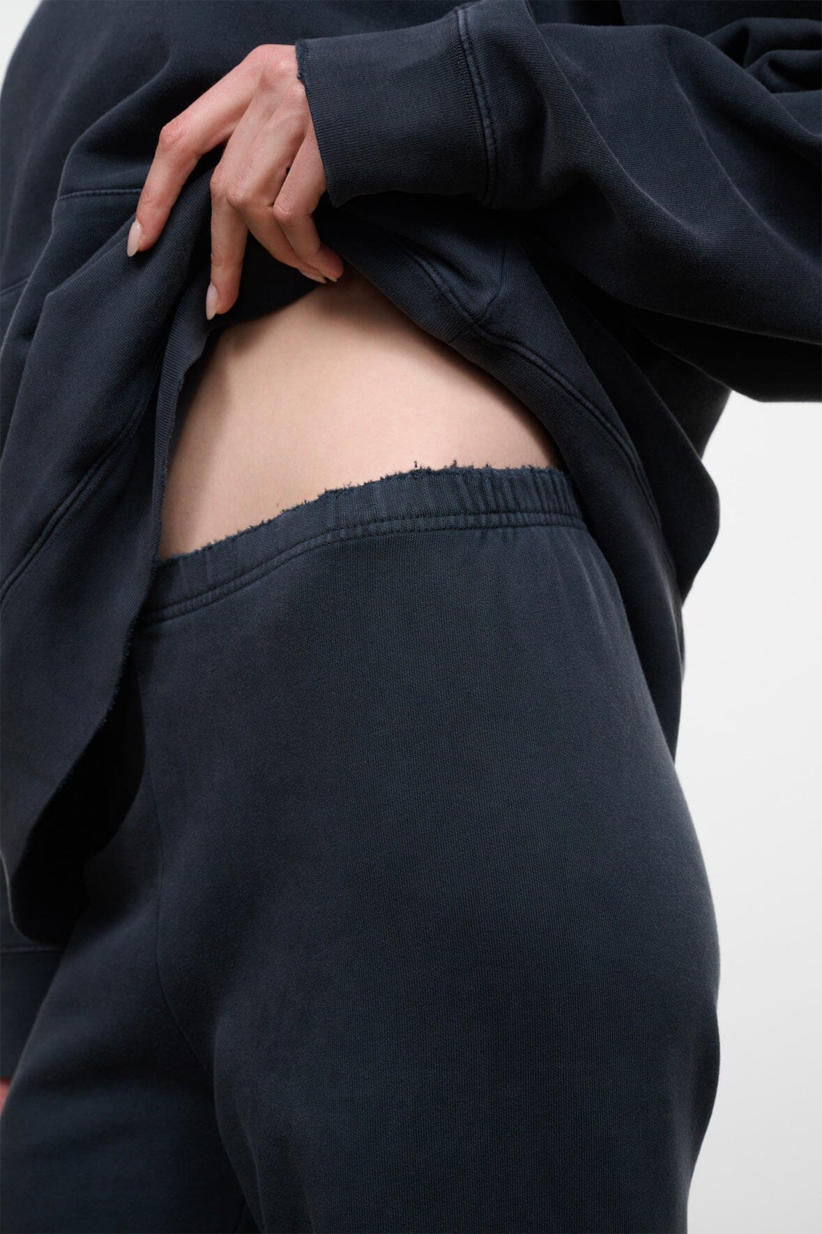 Stroll Terry Pant | Washed Black — 4