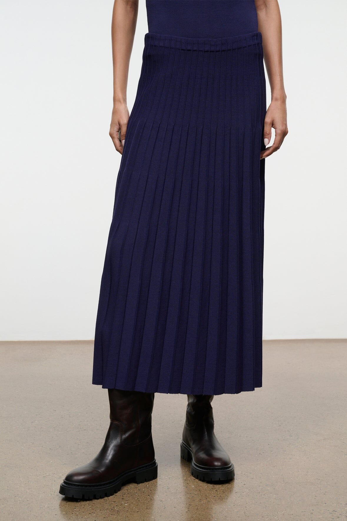 Lena Skirt | Midnight — 2