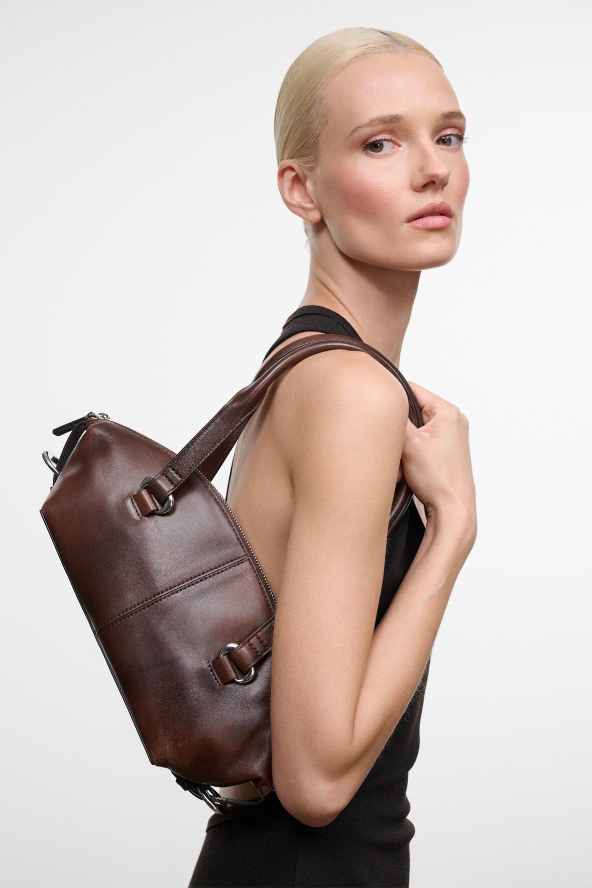 Hester Mini Shoulder Bag | Espresso Distressed — 2